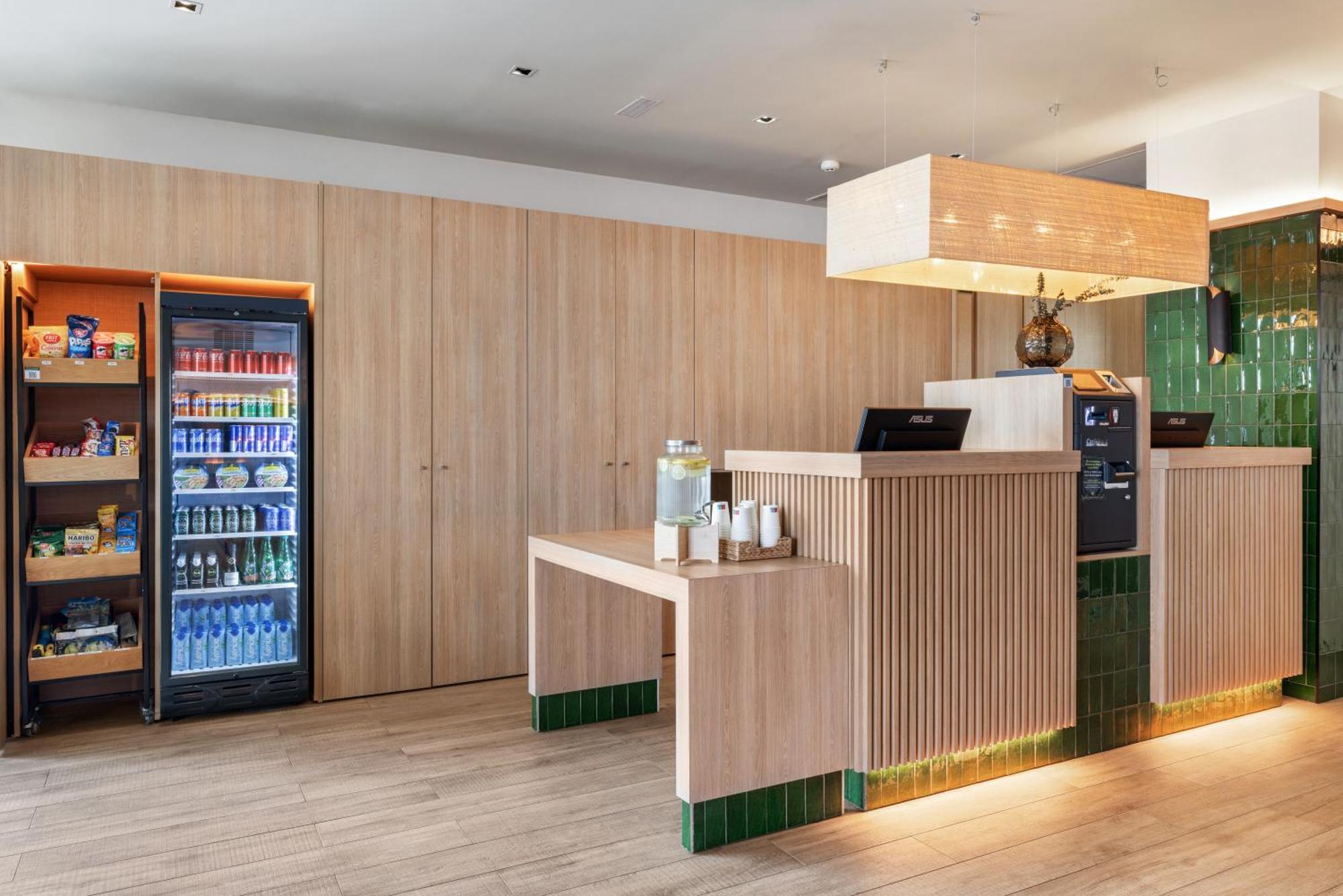 B&B Hotel Murcia Bagian luar foto